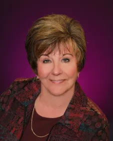 Evva Cason - Broker-owner 