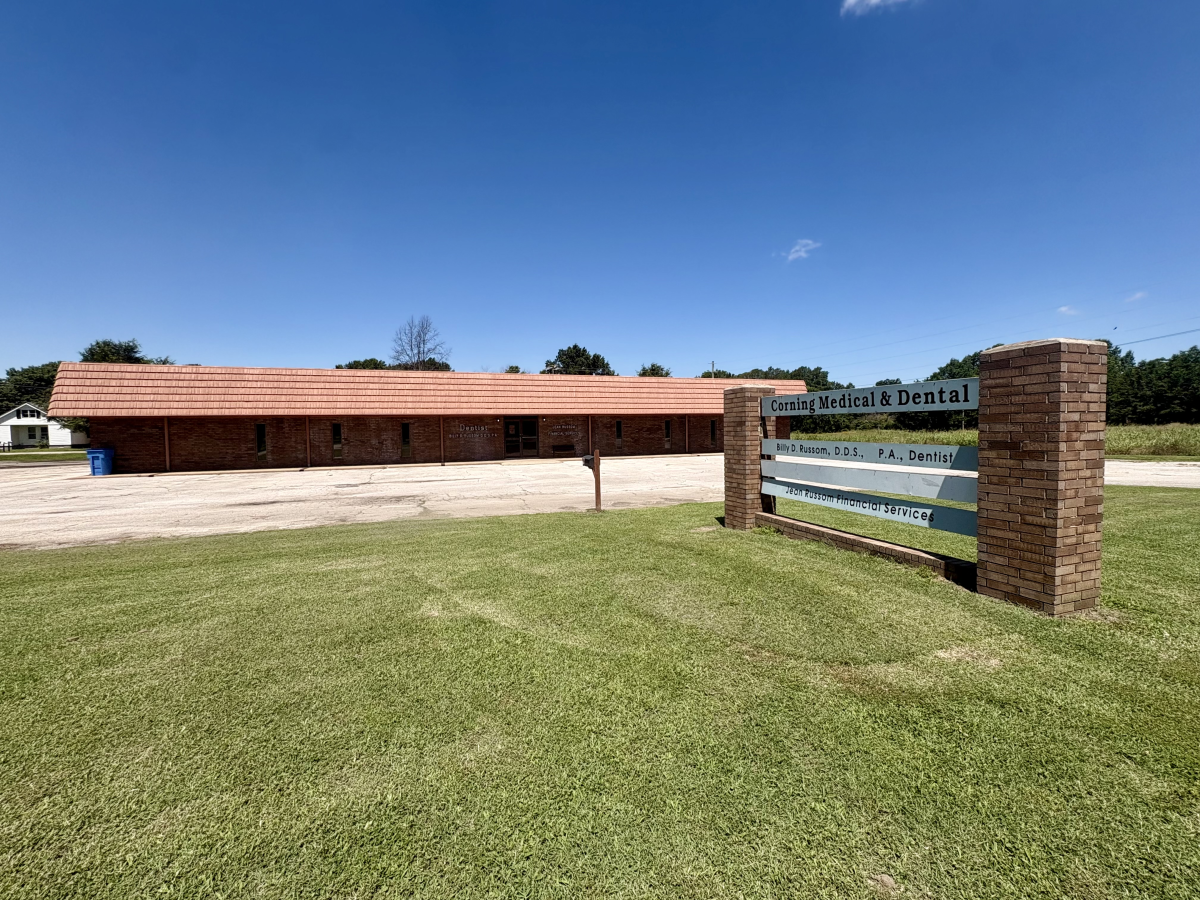 Commercial for sale – 211  Hospital Drive  Corning, AR