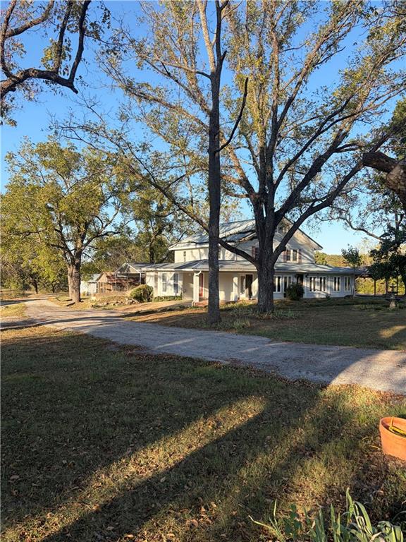 Residential for sale – 696 North Highway 21   Berryville, AR