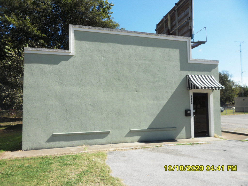 Commercial for sale –  Newport, 
