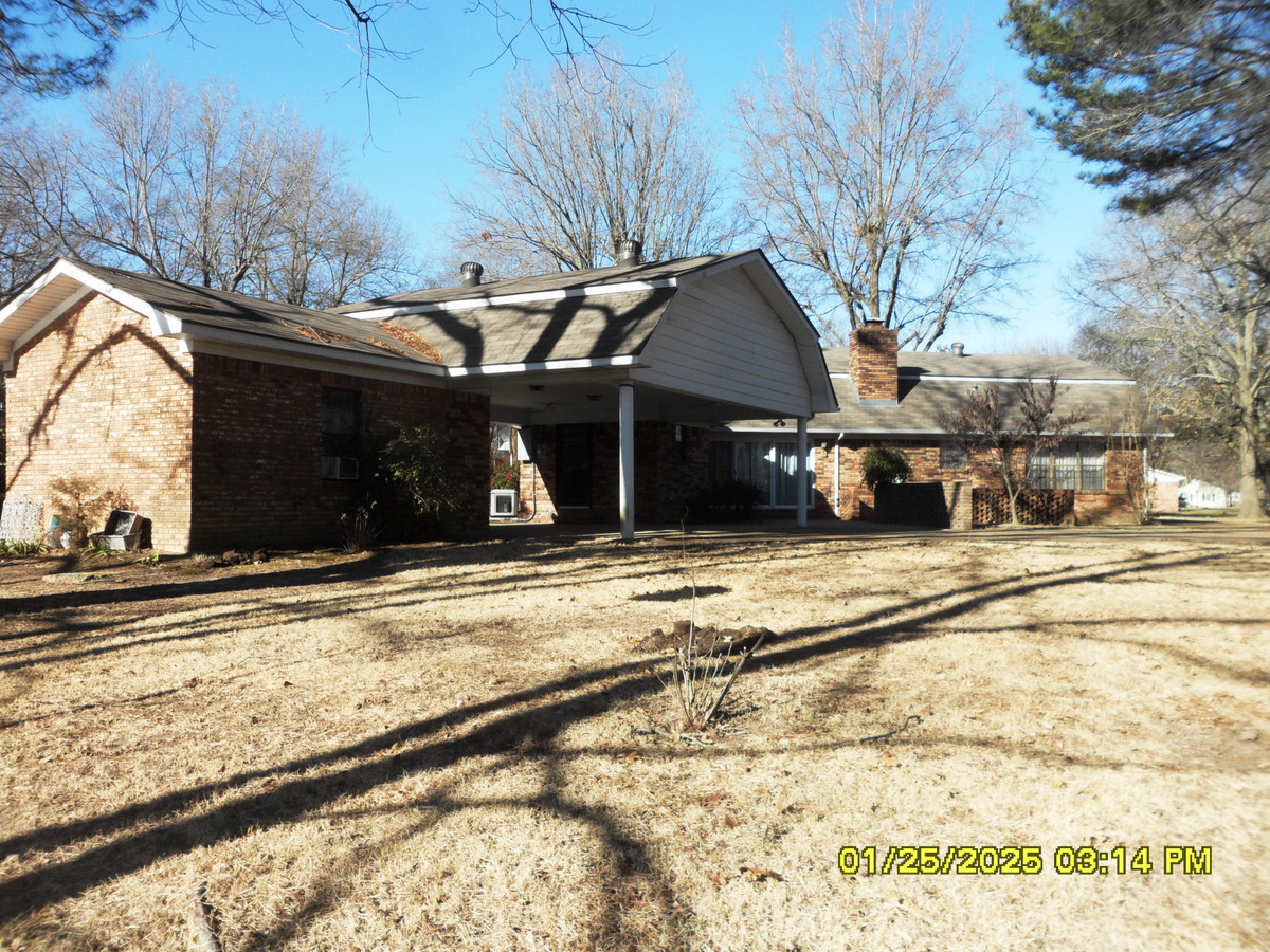 Residential for sale – 6  Pickens Drive  Newport, AR