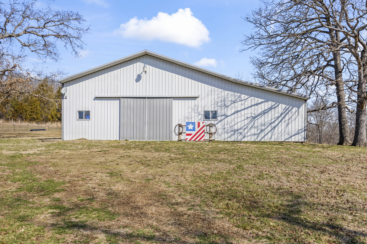 Residential for sale – 23086  Highway AA   Barnett, MO