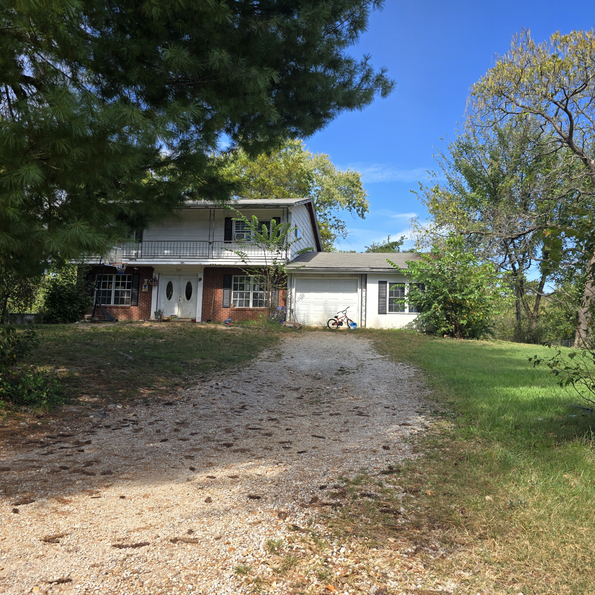 Residential for sale – 235 (109) Gridley Street Steelville, MO