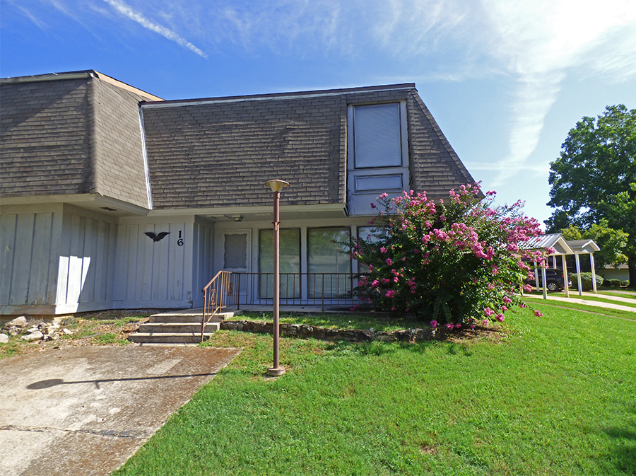 Residential for sale – 16  Annette Road  Cherokee Village, AR