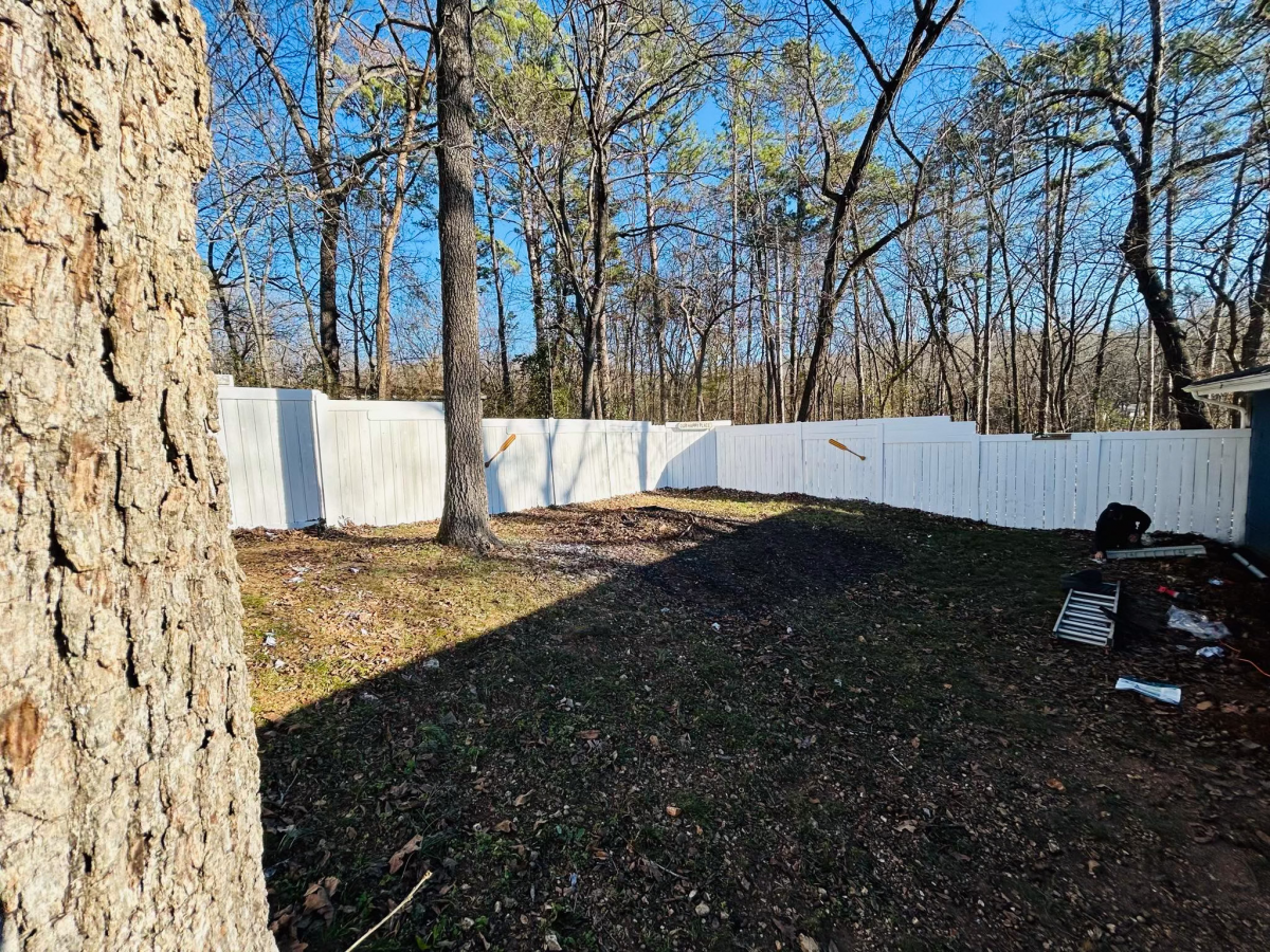 Residential for sale – 81 East Lakeshore Drive  Cherokee Village, AR