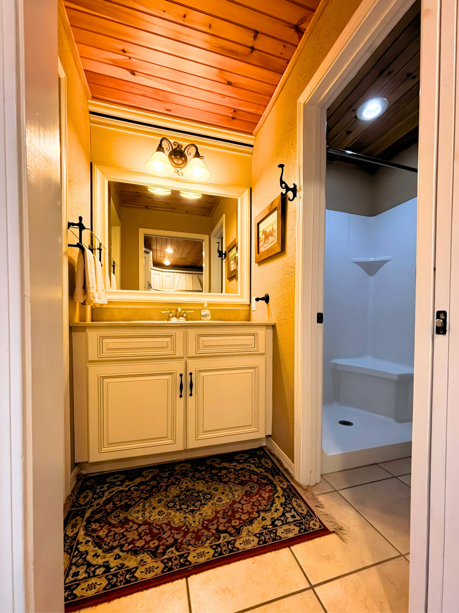 Residential for sale – 12  Eufaula Trail  Cherokee Village, AR