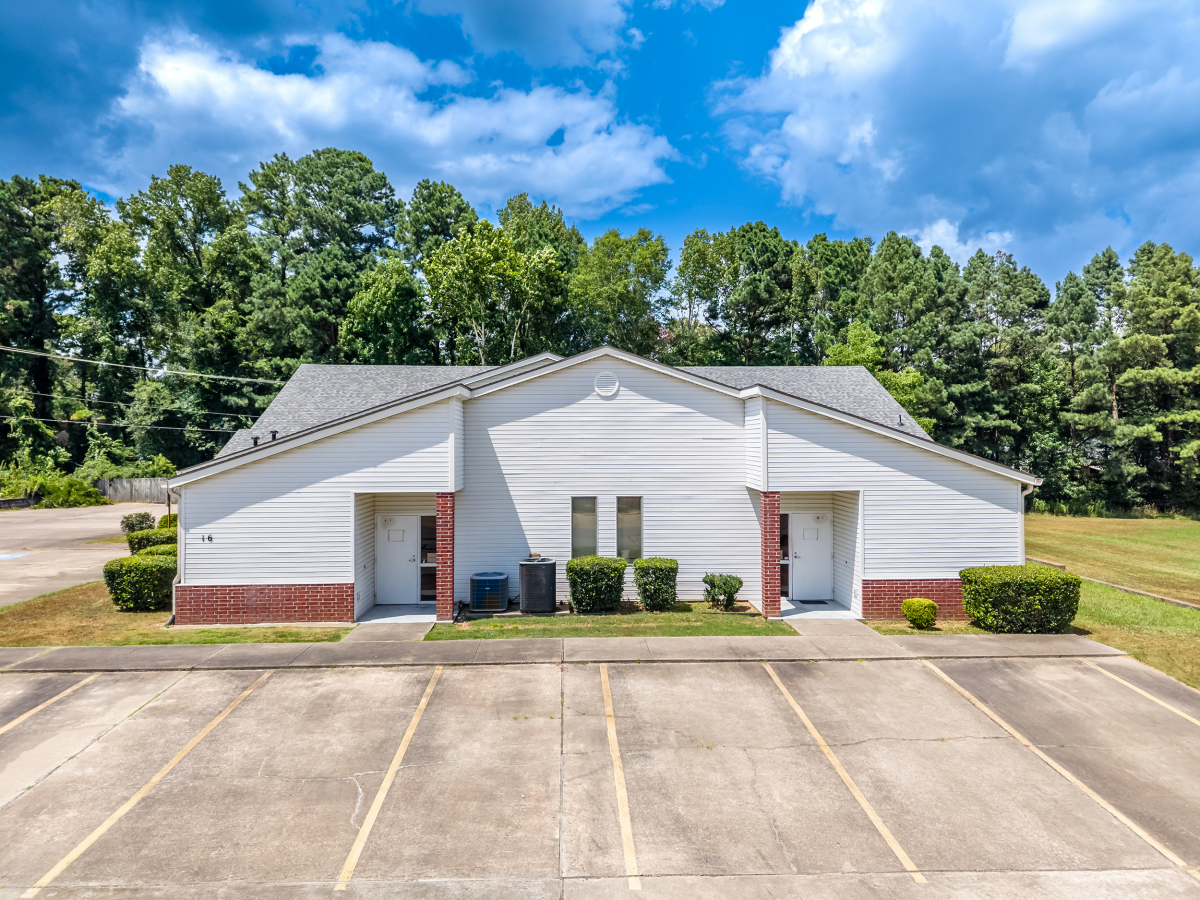 Commercial for sale – 16  Opportunity Drive  Sheridan, AR