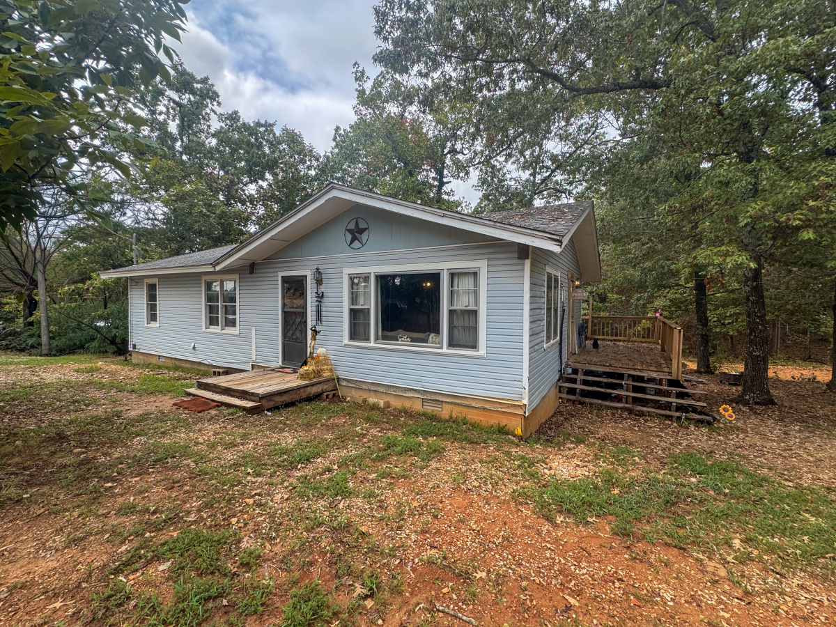 Residential for sale – 2541  Hwy 62/412   Highland, AR