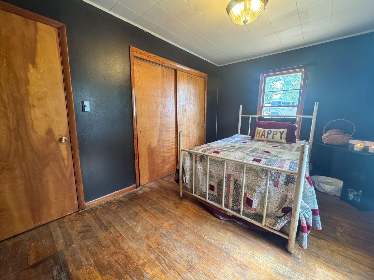 Residential for sale – 2541  Hwy 62/412   Highland, AR