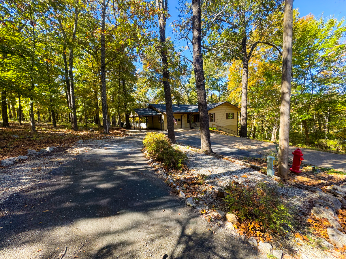 Residential for sale – 7  Owego Circle  Cherokee Village, AR