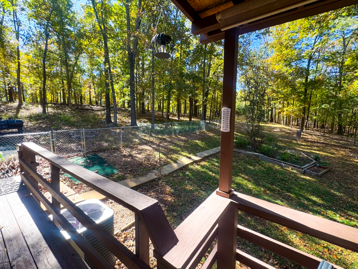 Residential for sale – 7  Owego Circle  Cherokee Village, AR