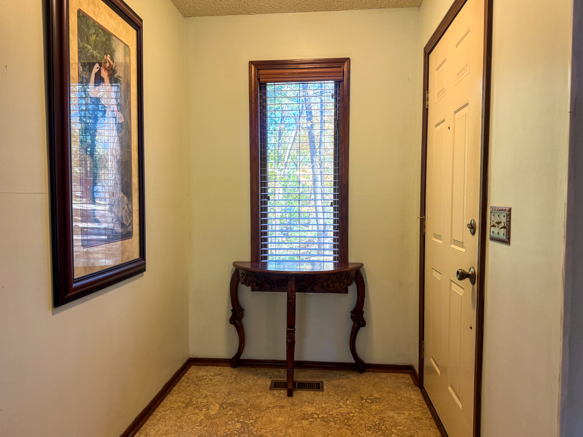 Residential for sale – 7  Owego Circle  Cherokee Village, AR