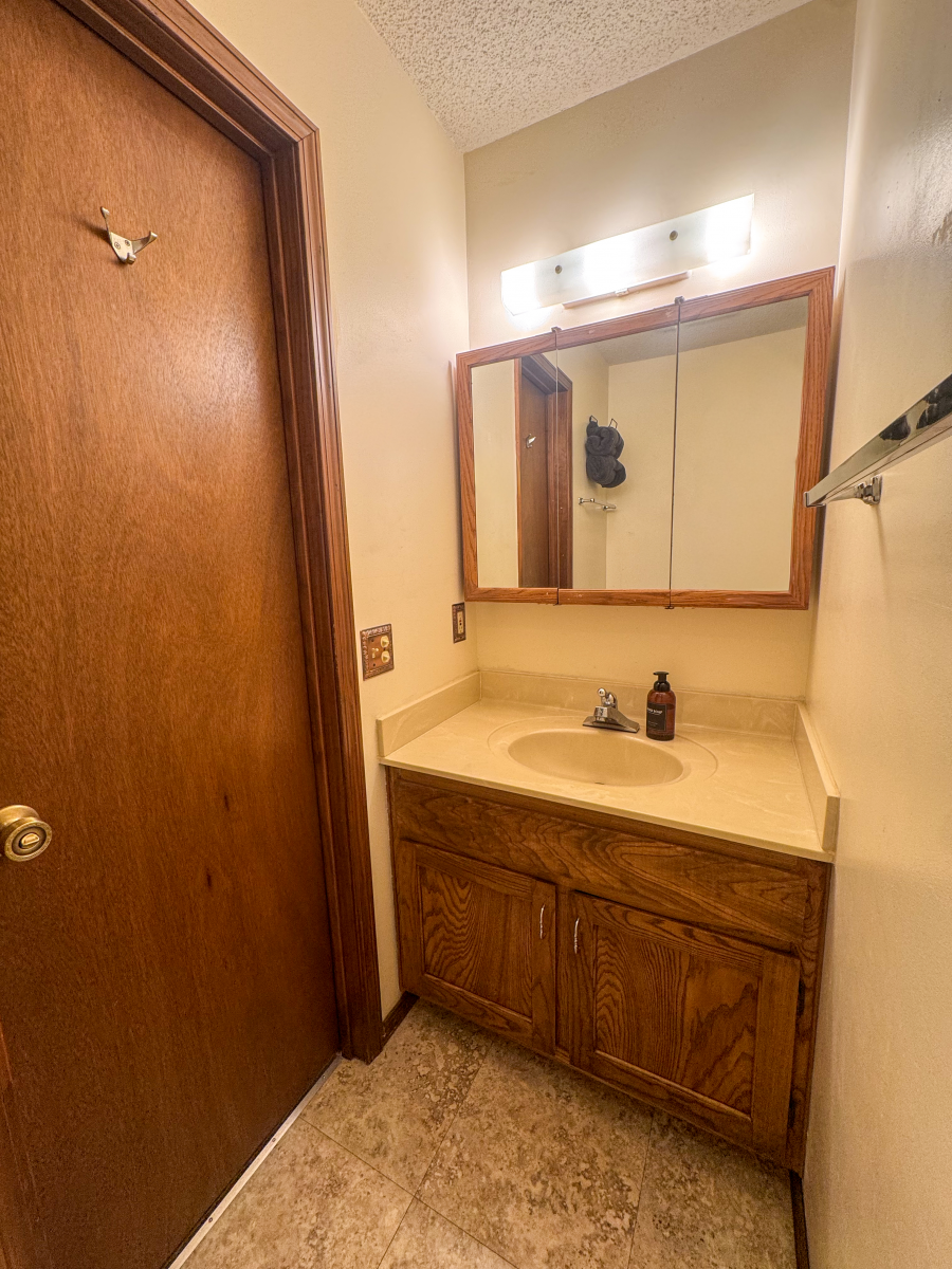 Residential for sale – 7  Owego Circle  Cherokee Village, AR