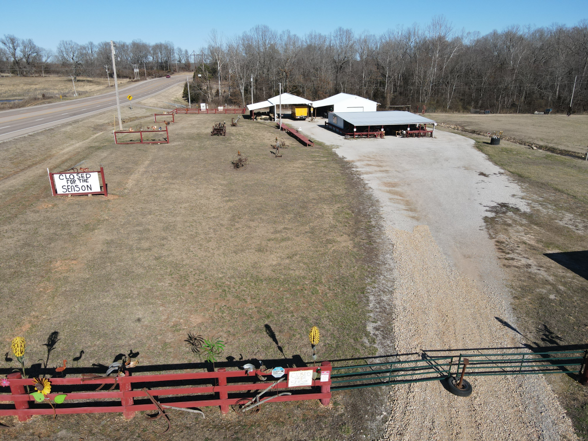 Commercial for sale – 648  Hwy 62-412   Ash Flat, AR