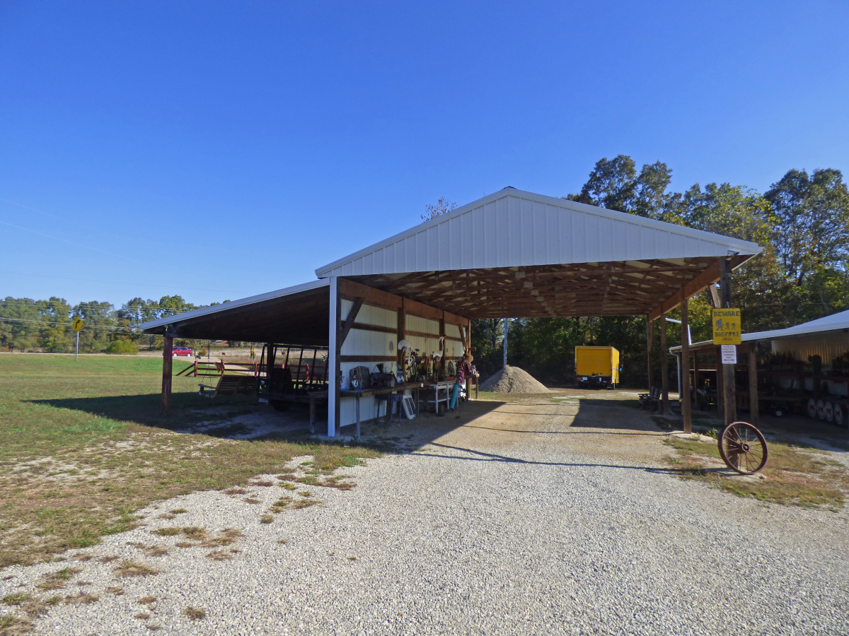 Commercial for sale – 648  Hwy 62-412   Ash Flat, AR