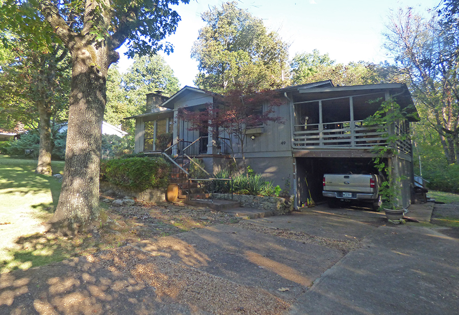 Residential for sale – 49  Potomac Drive  Cherokee Village, AR