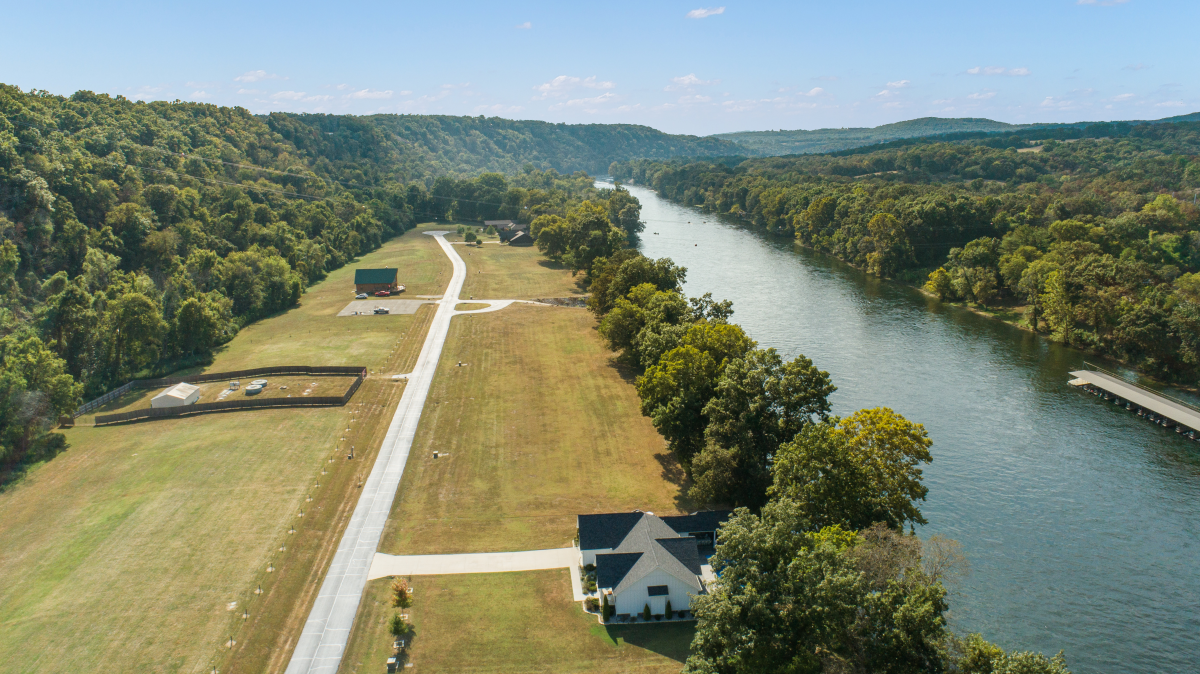 Residential for sale –   Cane Island Road 43 & 44 Flippin, AR