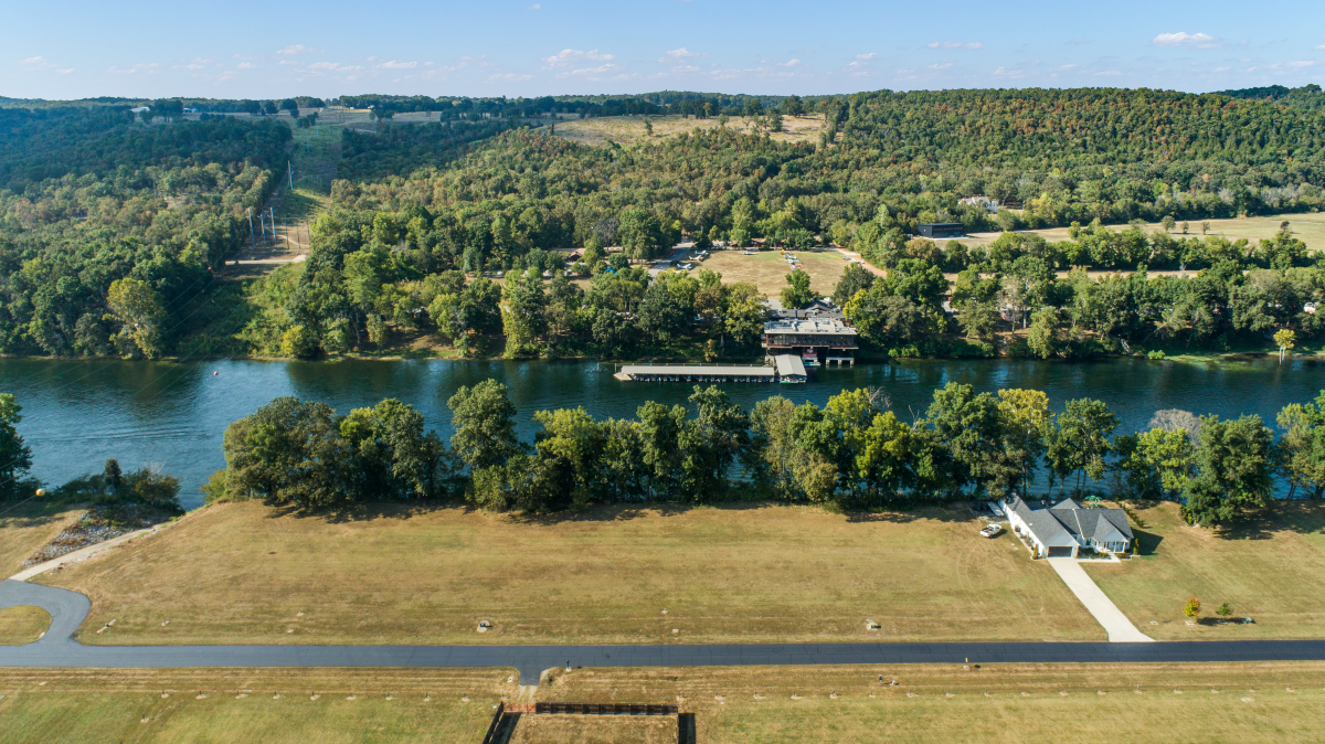 Residential for sale –   Cane Island Road 43 & 44 Flippin, AR