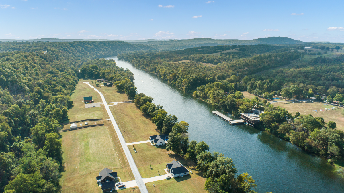 Residential for sale –   Cane Island Road 43 & 44 Flippin, AR