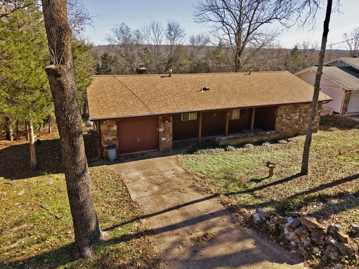 Residential for sale – 4  otter Drive  Cherokee Village, AR