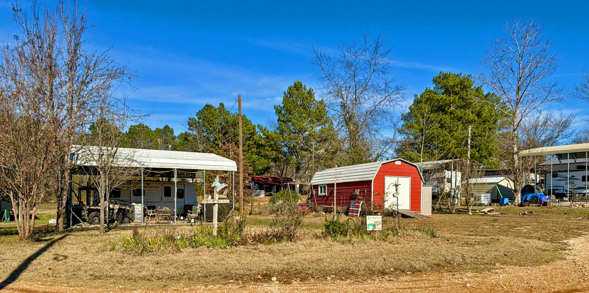 Residential for sale – 27-28  River Bend Road 27 & 28 Hardy, AR