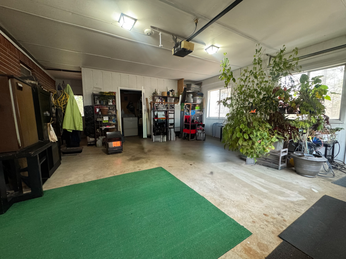 Residential for sale – 4  Menominee Drive  Cherokee Village, AR