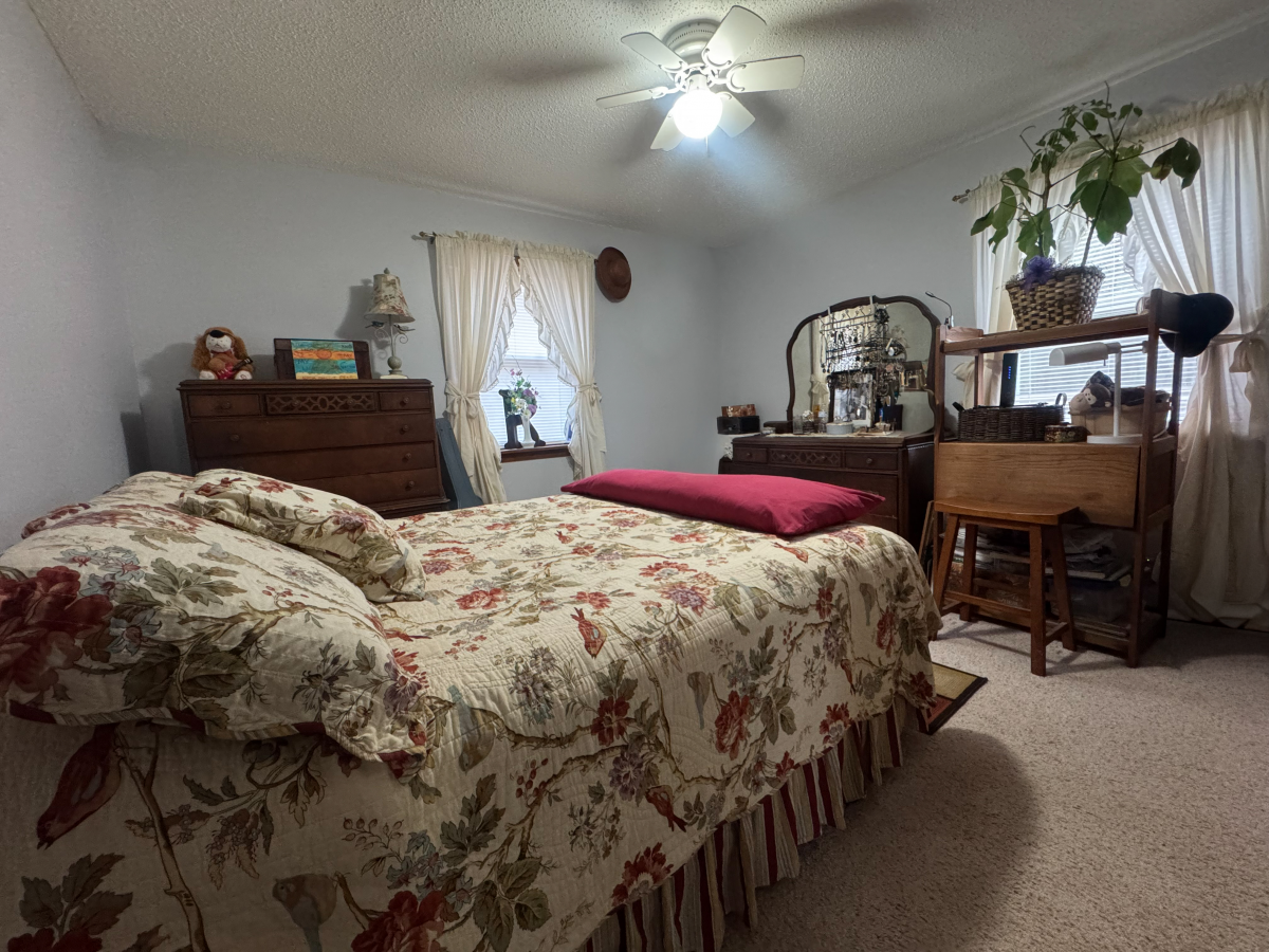 Residential for sale – 4  Menominee Drive  Cherokee Village, AR