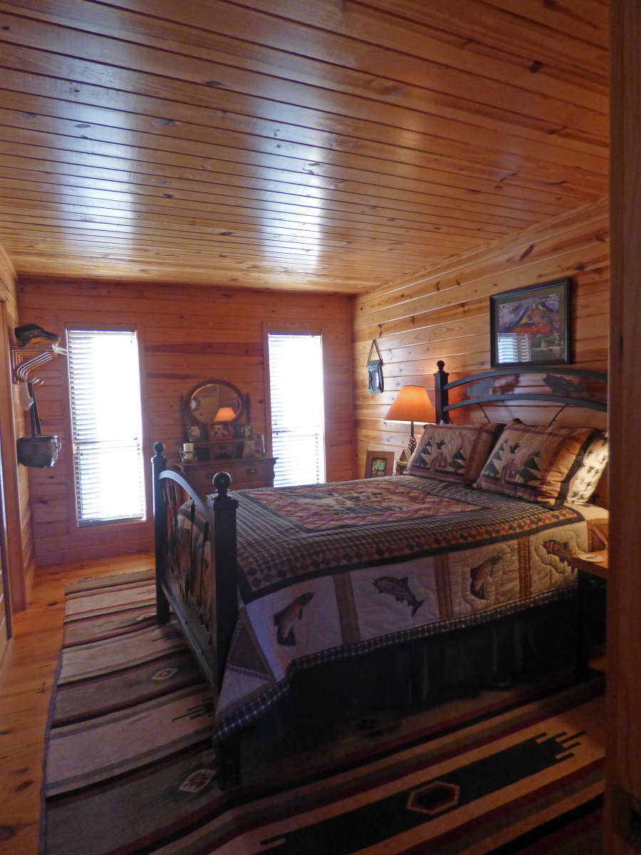 Residential for sale – 235  Waterside Road  Cherokee Village, AR