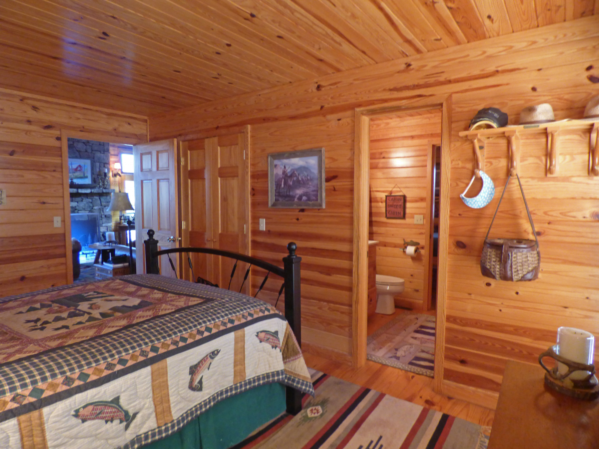 Residential for sale – 235  Waterside Road  Cherokee Village, AR