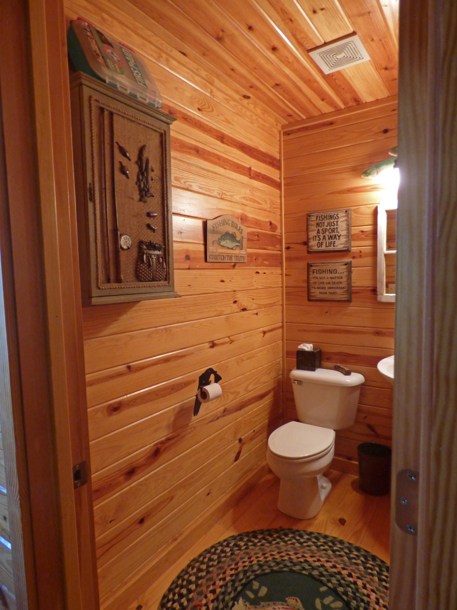 Residential for sale – 235  Waterside Road  Cherokee Village, AR