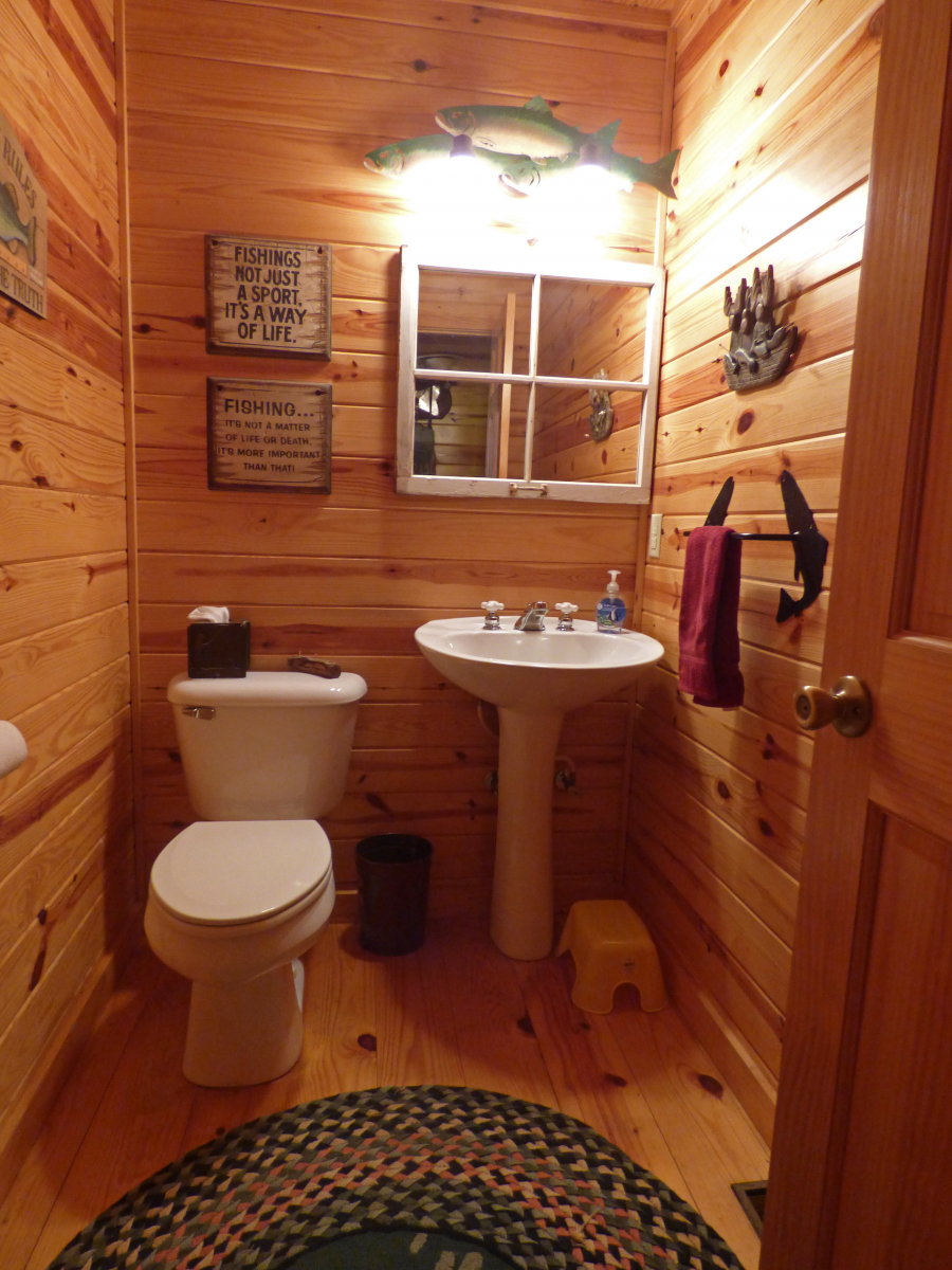 Residential for sale – 235  Waterside Road  Cherokee Village, AR