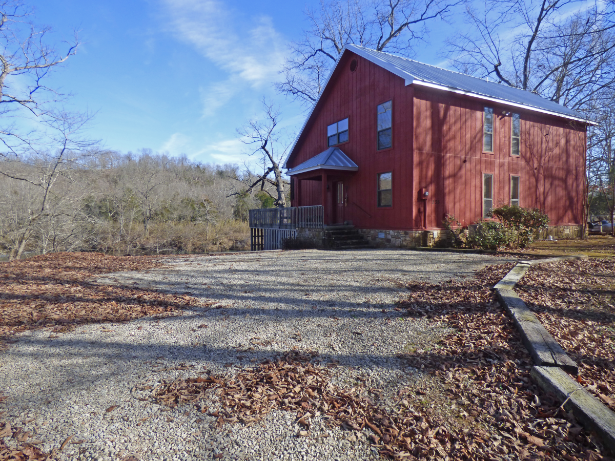 Residential for sale – 235  Waterside Road  Cherokee Village, AR