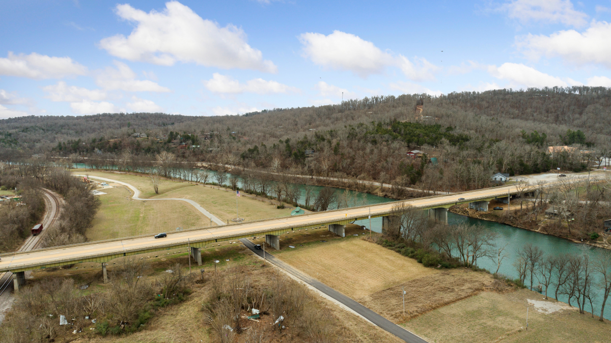 Residential for sale – TBD  Loberg Drive  Hardy, AR