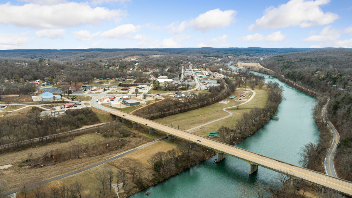 Residential for sale – TBD  Loberg Drive  Hardy, AR