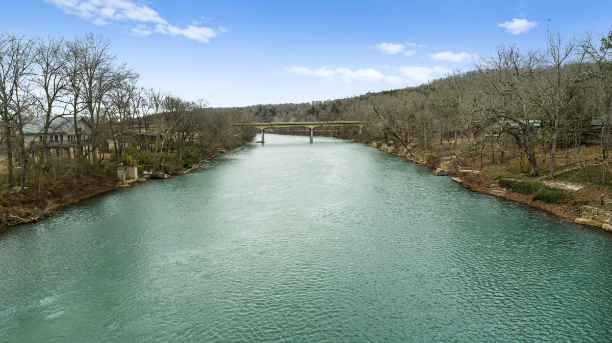 Residential for sale – TBD  Loberg Drive  Hardy, AR