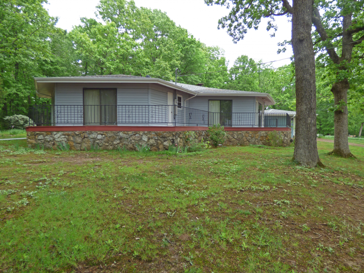 Residential for sale – 8  Aqua Drive  Cherokee Village, AR