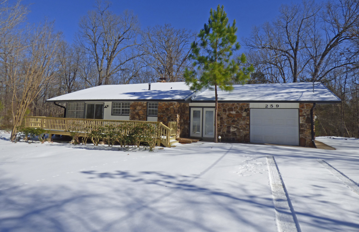 Residential for sale – 259  Okmulgee Drive  Cherokee Village, AR